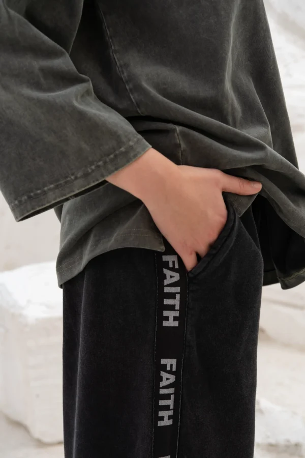 Black Faith Printed Logo - Image 4